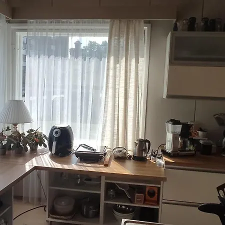 Habitación en casa particular Kortteer Vihreae Huone *
