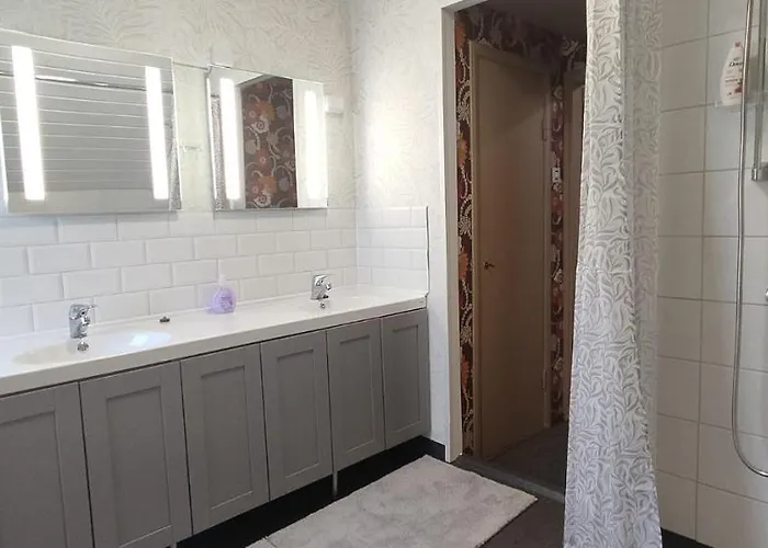 Rum i privatbostad Kortteer Vihreae Huone *