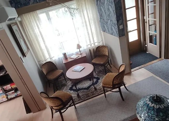 Kortteer Vihreae Huone *